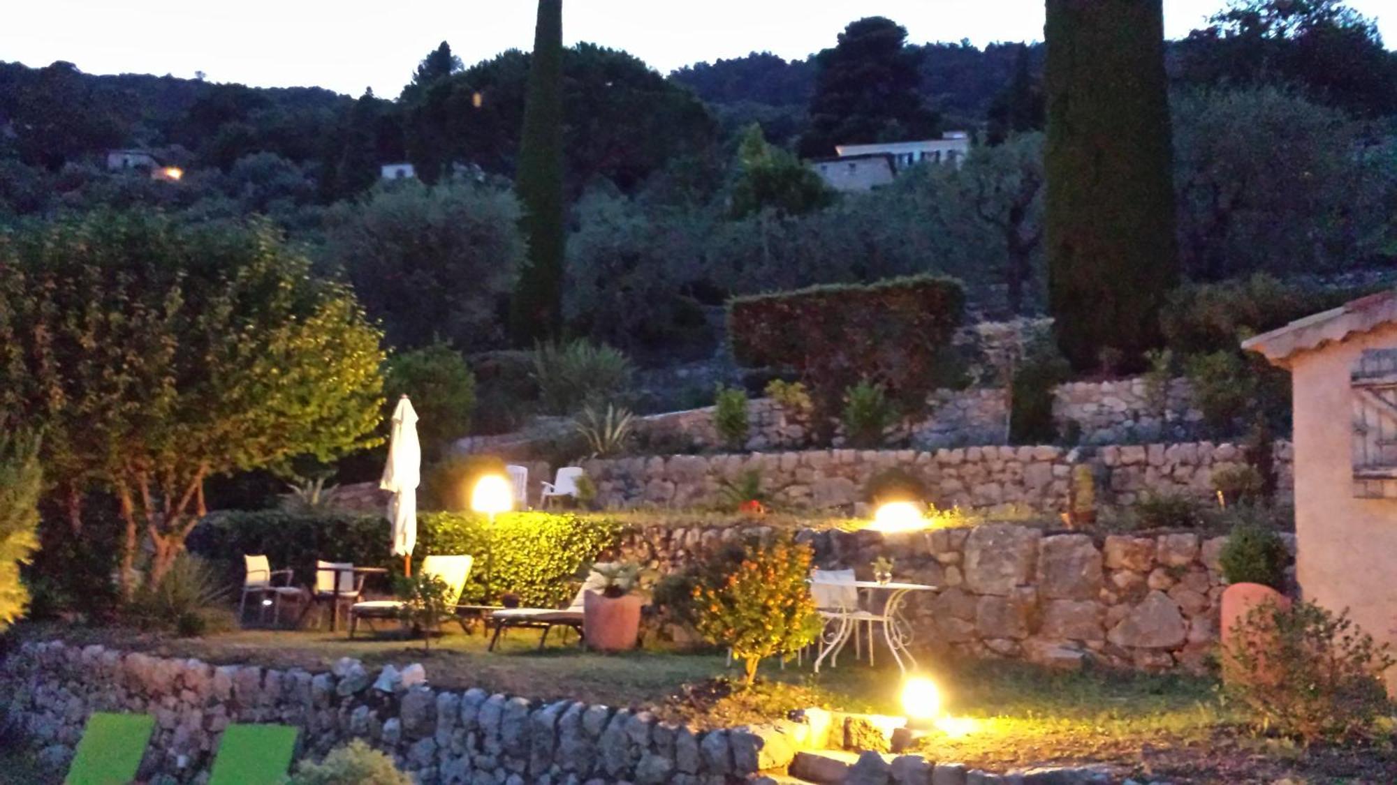 La Bergerie St Antoine Bed and Breakfast Spéracèdes Εξωτερικό φωτογραφία