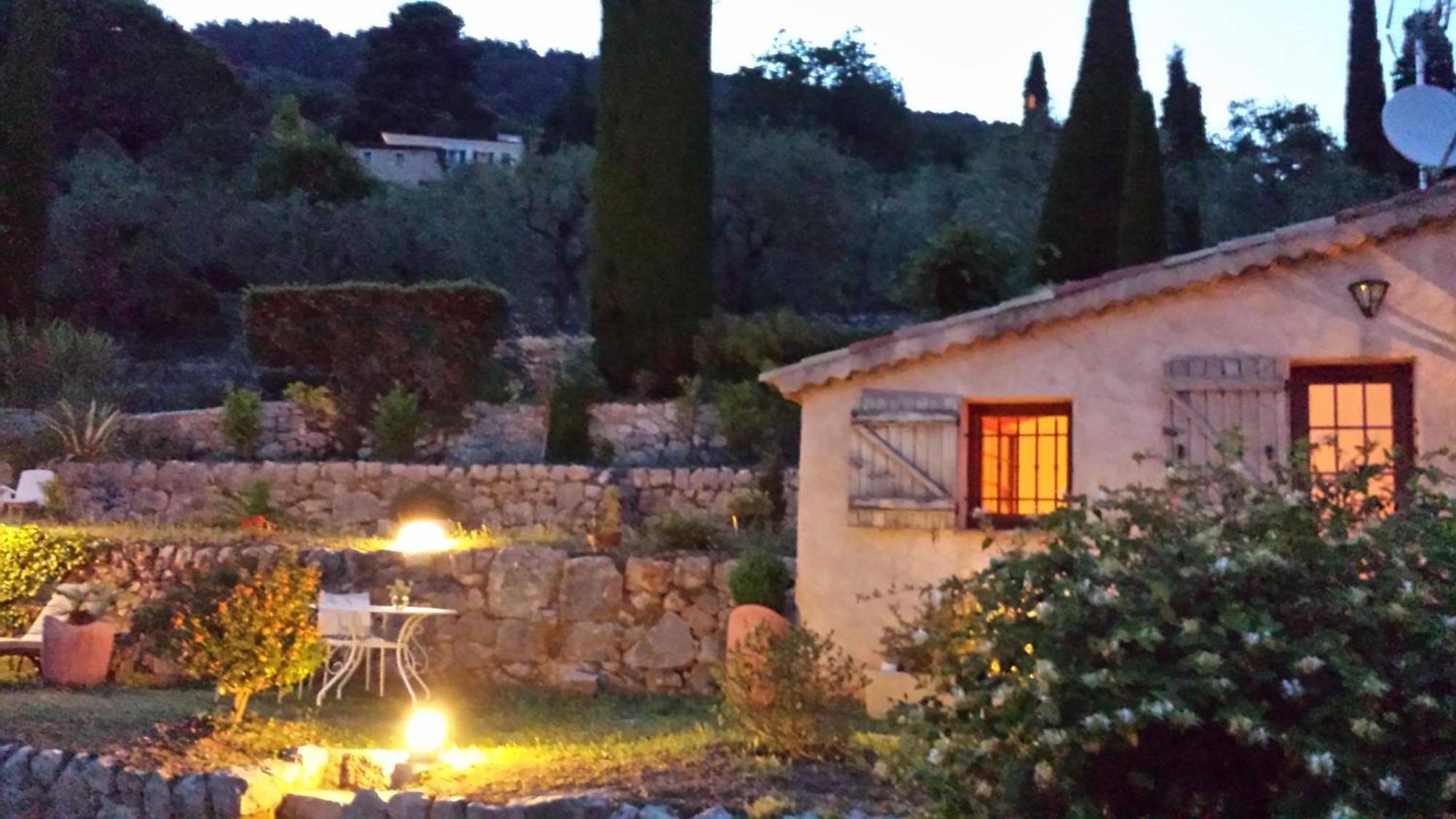 La Bergerie St Antoine Bed and Breakfast Spéracèdes Εξωτερικό φωτογραφία