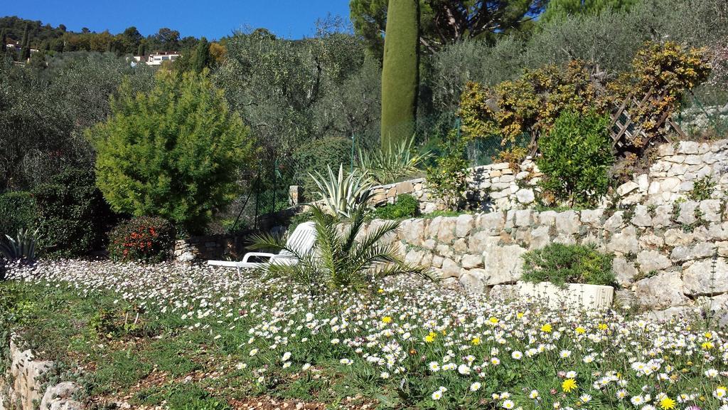 La Bergerie St Antoine Bed and Breakfast Spéracèdes Εξωτερικό φωτογραφία