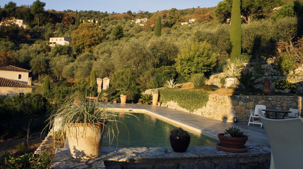 La Bergerie St Antoine Bed and Breakfast Spéracèdes Εξωτερικό φωτογραφία